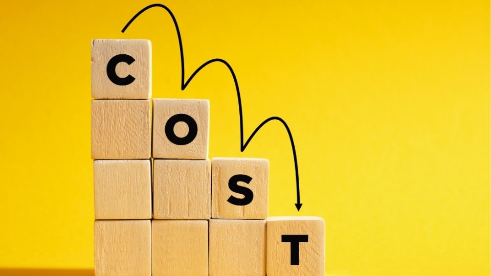 独立系エレベーター会社を活用したコスト削減メリット